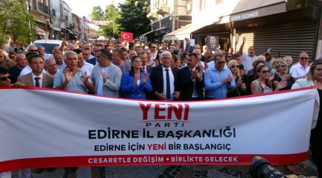 Gencan resmen Yeni Parti’de!