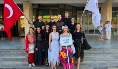 Komşuda Festival Kraliçesi Edirne’den