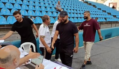 Okulu’nun hedefi yine altın kemer!