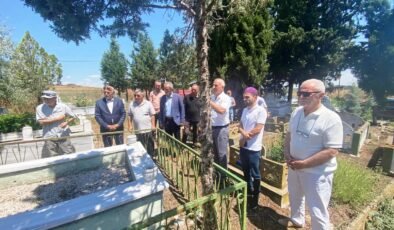 Öğretmen Halil Hilmi Sakarya unutulmadı