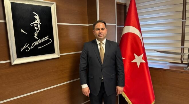 Özen’den gazetecilere kutlama