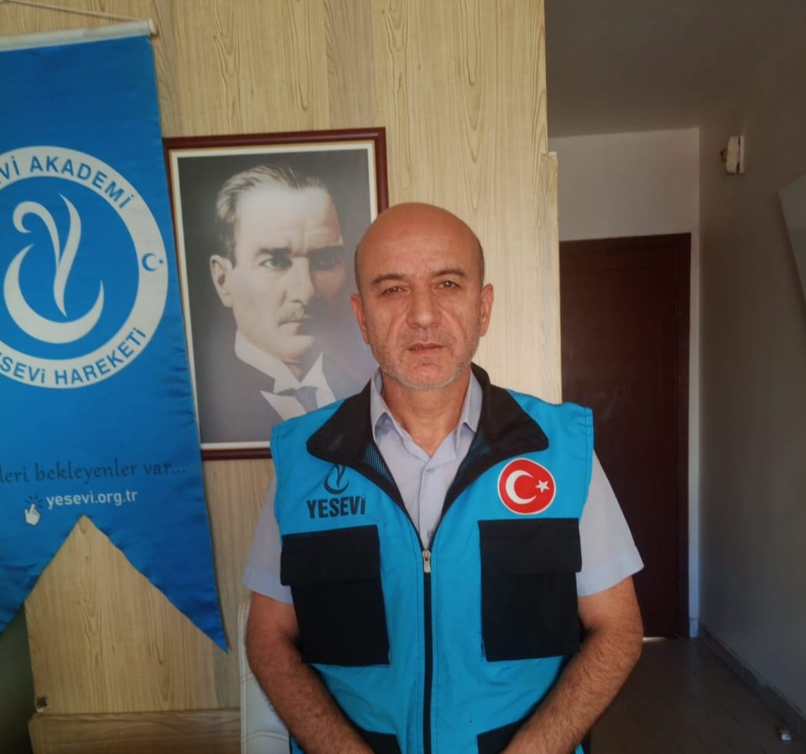 Geçerli görselin alternatif metni yok. Dosya adı: alpaslan-4.jpg