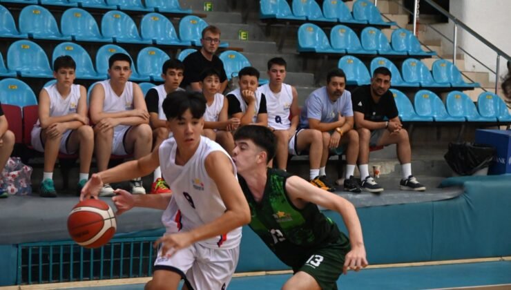 ANALİG baskette İstanbul damgası