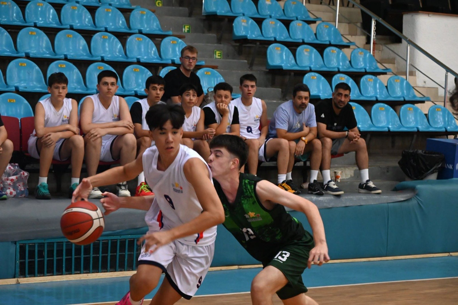 Geçerli görselin alternatif metni yok. Dosya adı: basket-3.jpg