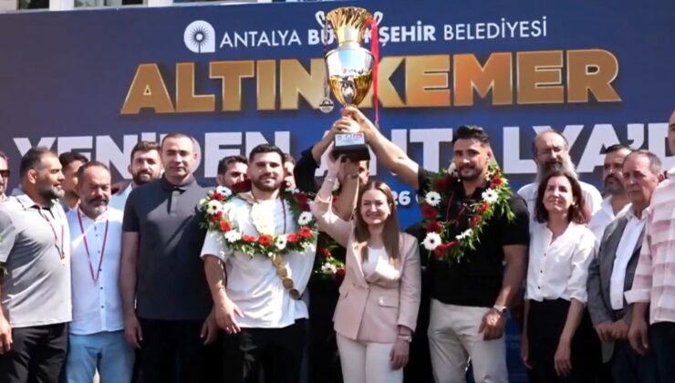 Antalya’da Altın Kemer alayı!