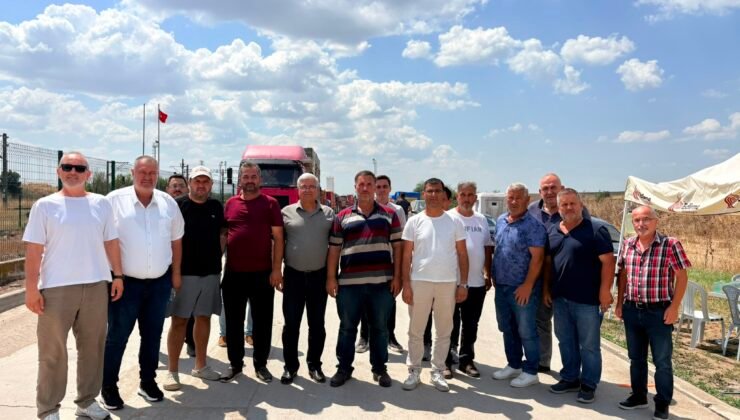 ‘Çiftçi ürettiğinden kazanamıyor’