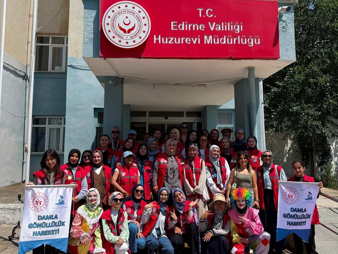 Geçerli görselin alternatif metni yok. Dosya adı: damla.jpg
