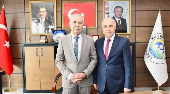 Özcan’ın yardımcısı İsmail Keleş