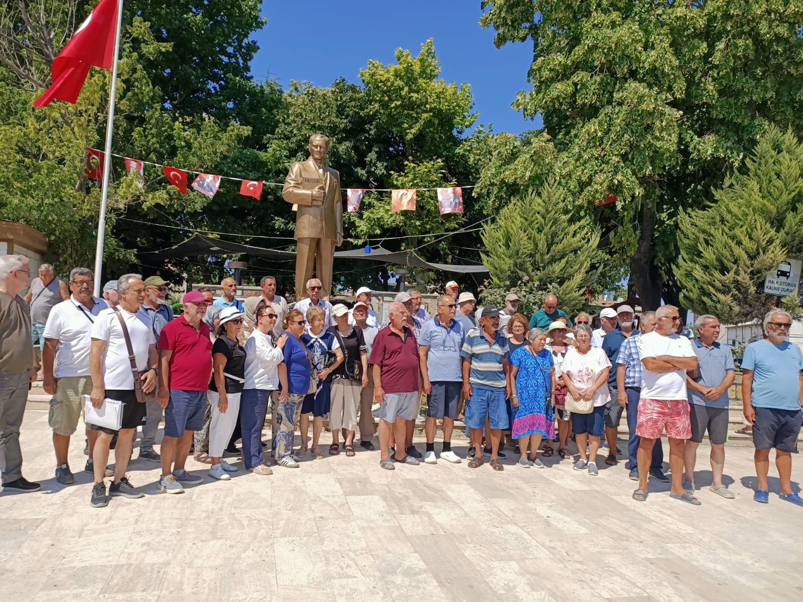 Geçerli görselin alternatif metni yok. Dosya adı: enez-grup.jpg