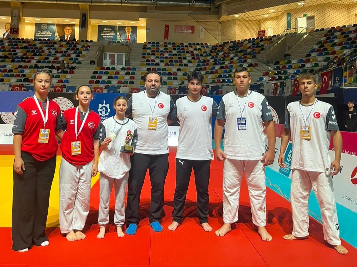 Geçerli görselin alternatif metni yok. Dosya adı: judo.jpg