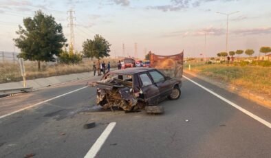 İki otomobil çarpıştı; 1 yaralı