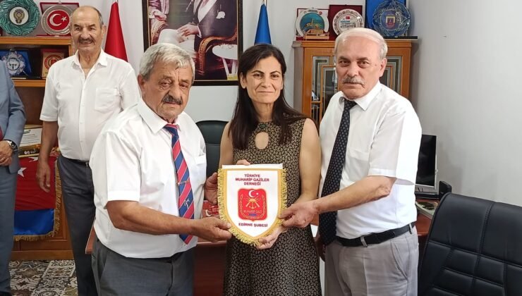 Kıbrıs Barış Harekatı’nın 52’nci yılı anıldı