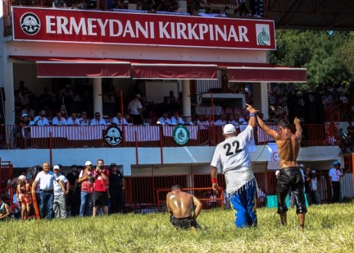 Yağlı güreşte Cumhurbaşkanlığı Kupası
