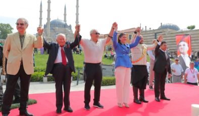 Ağa’ya görkemli karşılama