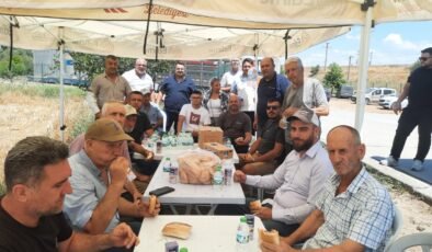 Belediyeden üreticiye kavurucu sıcakta destek eli!