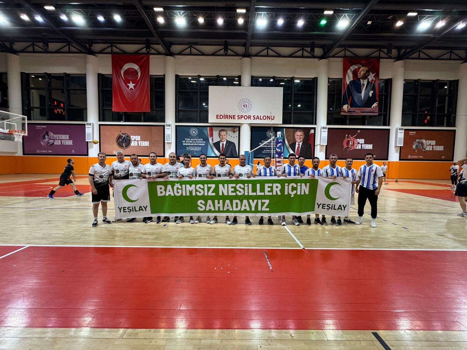 Geçerli görselin alternatif metni yok. Dosya adı: voleybol-2.jpg