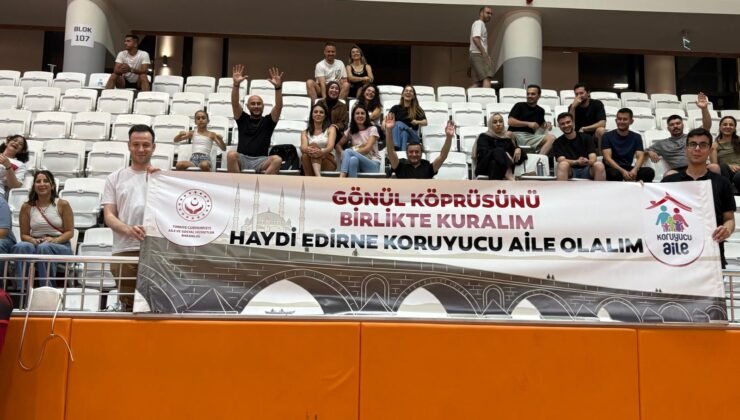Voleybol turnuvasında anlamlı mesaj