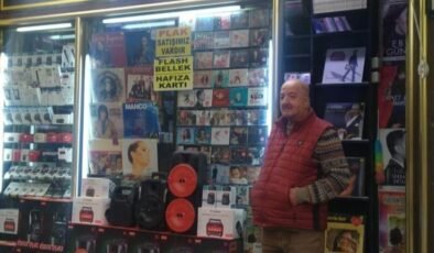 İlk ve son kasetçi vefat etti