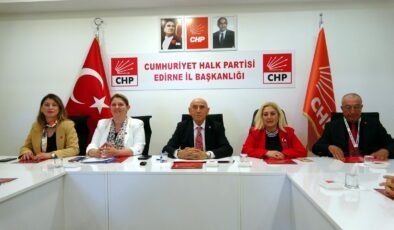 ‘Partiden ayrılan, görevinden de ayrılsın’
