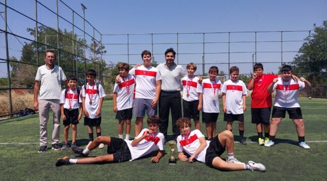 Futbol Turnuvası’nda gülen Gülçavuş oldu!