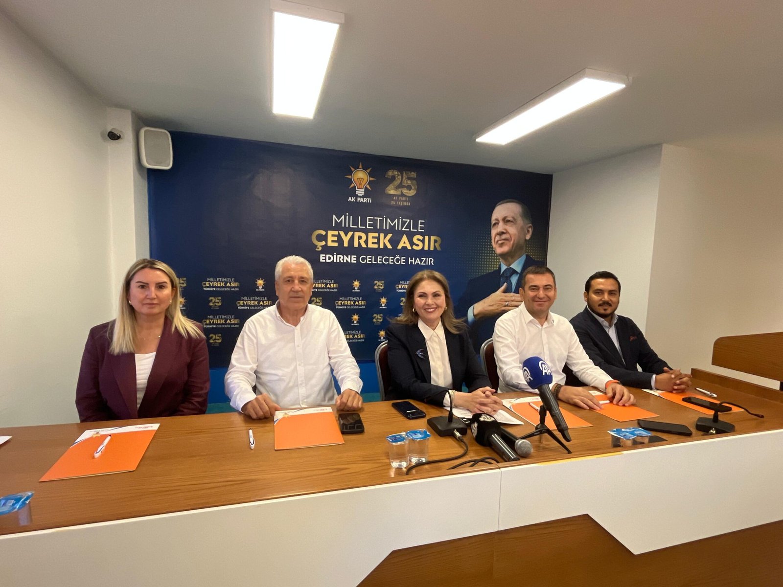 Geçerli görselin alternatif metni yok. Dosya adı: akp-belgin-2-scaled.jpg