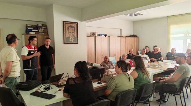Edirne’de Ana Arı Yetiştiriciliği Eğitimi