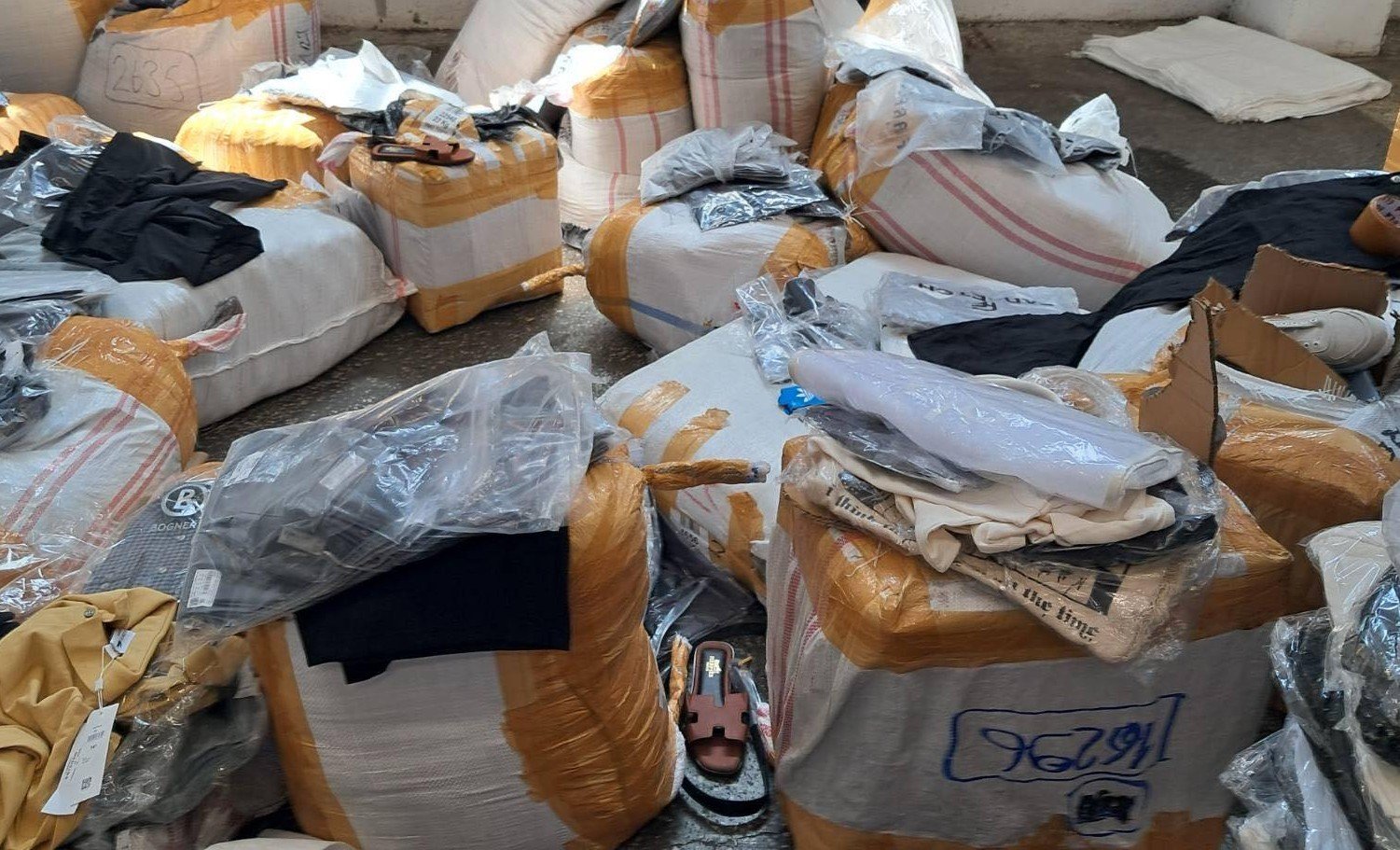 Geçerli görselin alternatif metni yok. Dosya adı: bulgar-gumrugu.jpg