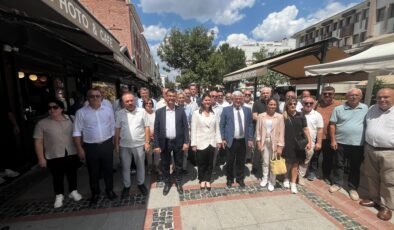 Yeni Parti sahaya indi!