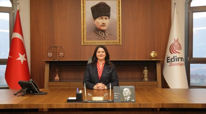 ‘30 Ağustos bağımsızlığımızı simgesi’