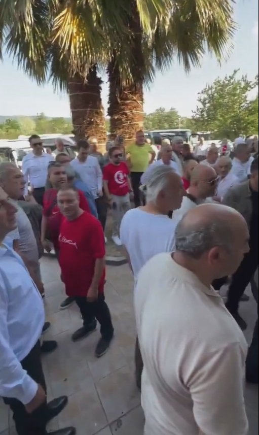 Geçerli görselin alternatif metni yok. Dosya adı: iyi1-1.jpg