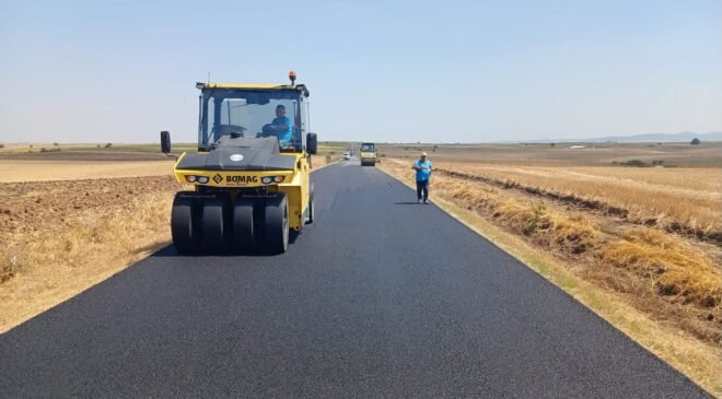 10 köyün asfalt yolu tamam