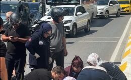Motosiklet minibüsle çarpıştı