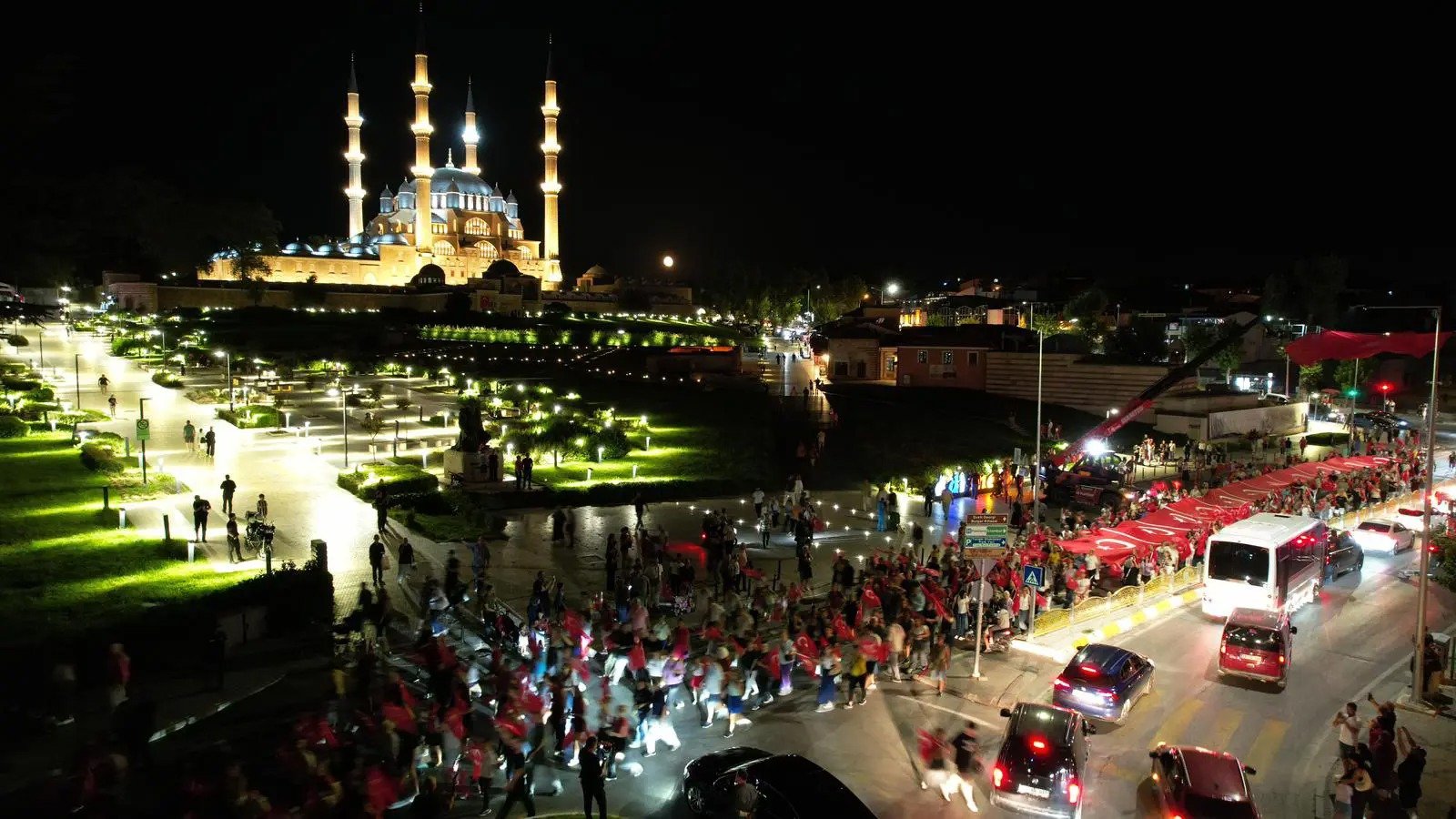 Geçerli görselin alternatif metni yok. Dosya adı: resim_2-1.jpg