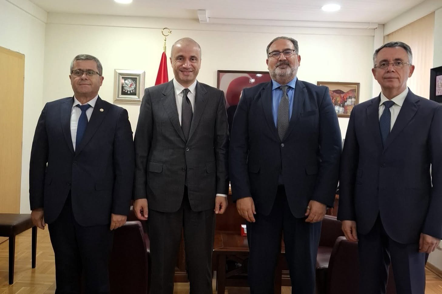 Geçerli görselin alternatif metni yok. Dosya adı: tu-bulgar-1.jpg