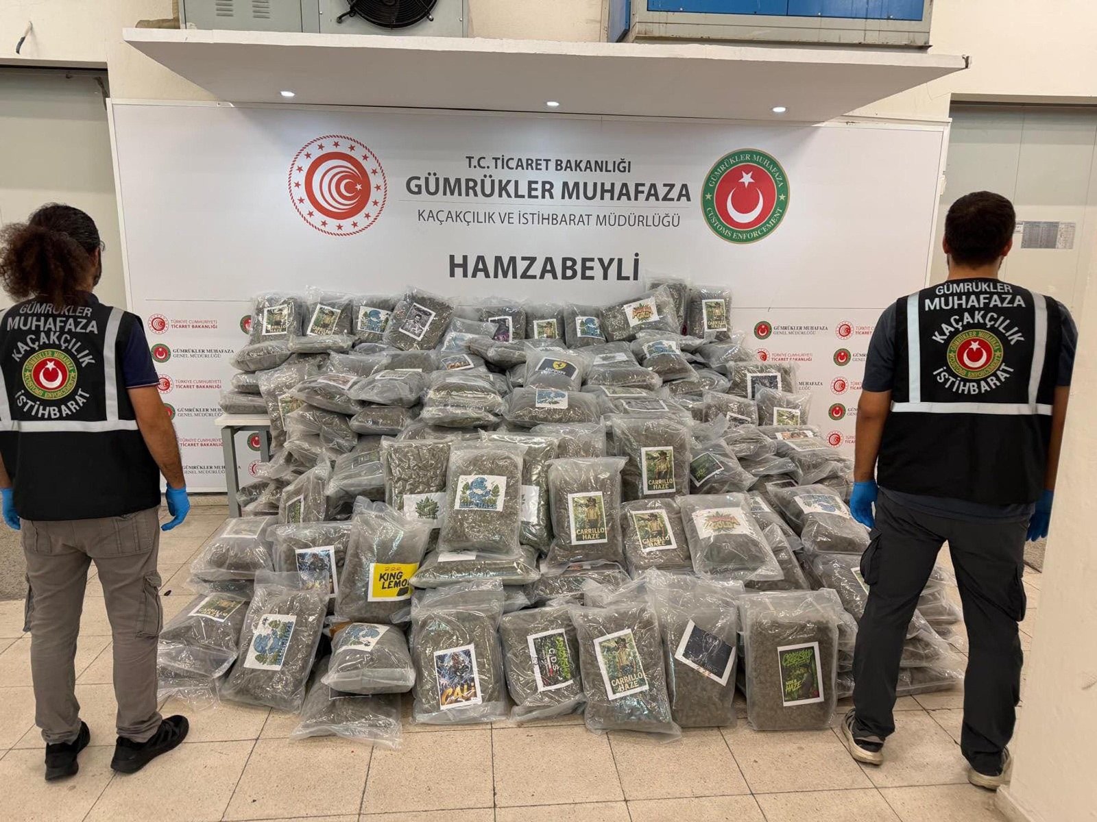 Geçerli görselin alternatif metni yok. Dosya adı: uyus-2.jpg
