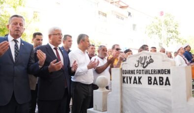 Özel’den cenazeye ‘vefa’