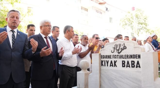 Özel’den cenazeye ‘vefa’
