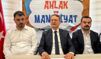 İriş: İlk ders ahlak ve maneviyat olmalı