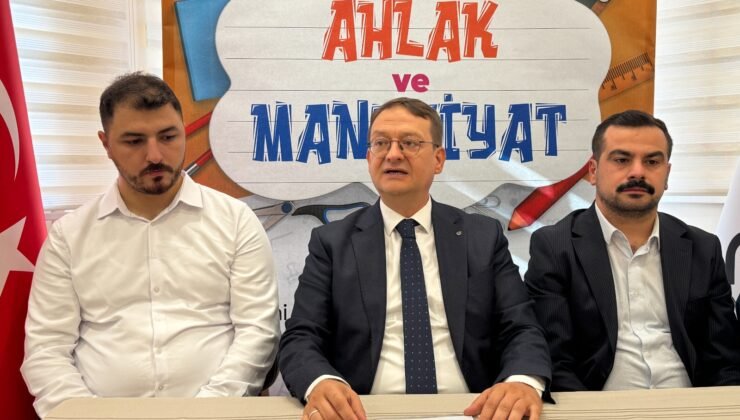 İriş: İlk ders ahlak ve maneviyat olmalı
