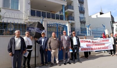 Yunanistan Konsolosluğu’na siyah çelenk