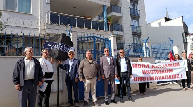 Yunanistan Konsolosluğu’na siyah çelenk