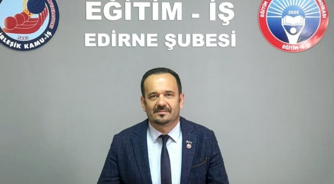 ‘Öğretmen ne giyeceğini bilir!’
