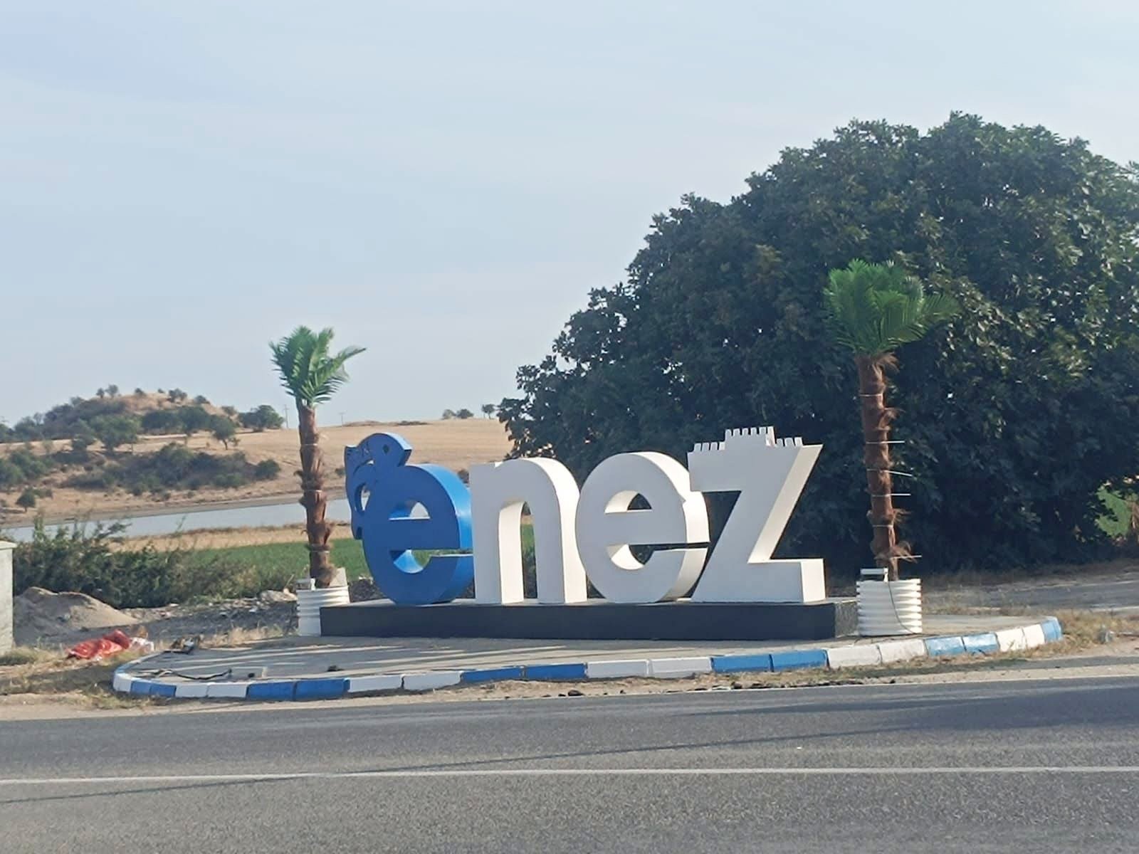 Geçerli görselin alternatif metni yok. Dosya adı: enez.jpg