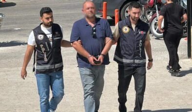 Meclis üyesine ‘rüşvet’ suçlamasıyla gözaltı!