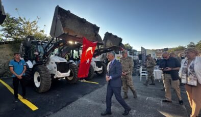 Köylere 34 su tankeri, 16 araç!