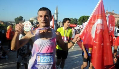 Maratonda 50’lik birinci!