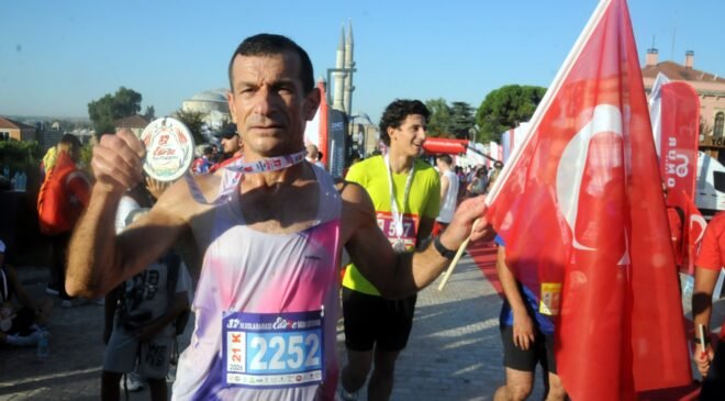 Maratonda 50’lik birinci!