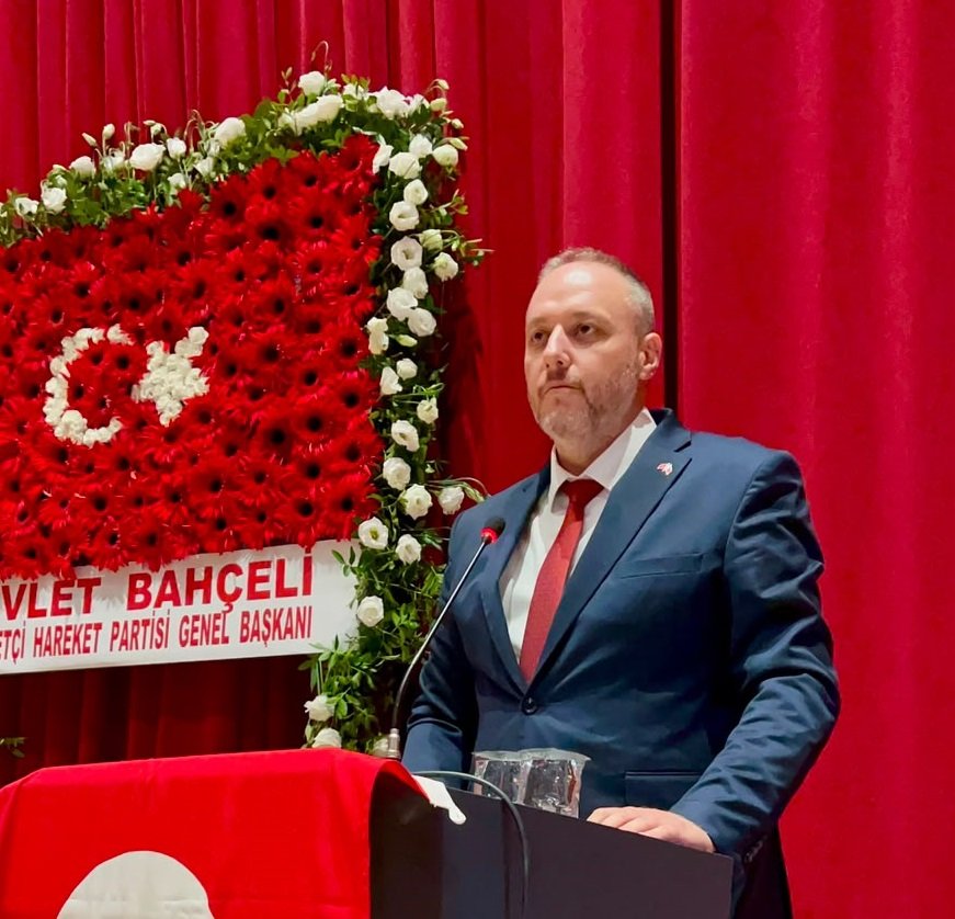 Geçerli görselin alternatif metni yok. Dosya adı: mhp-il-baskani-bicer.jpg