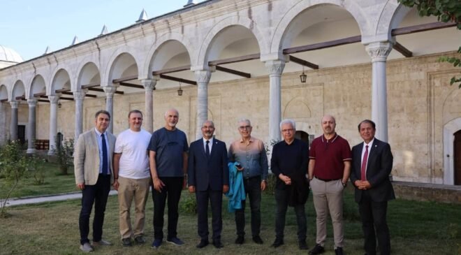 Türk Nefroloji Derneği TÜ’de