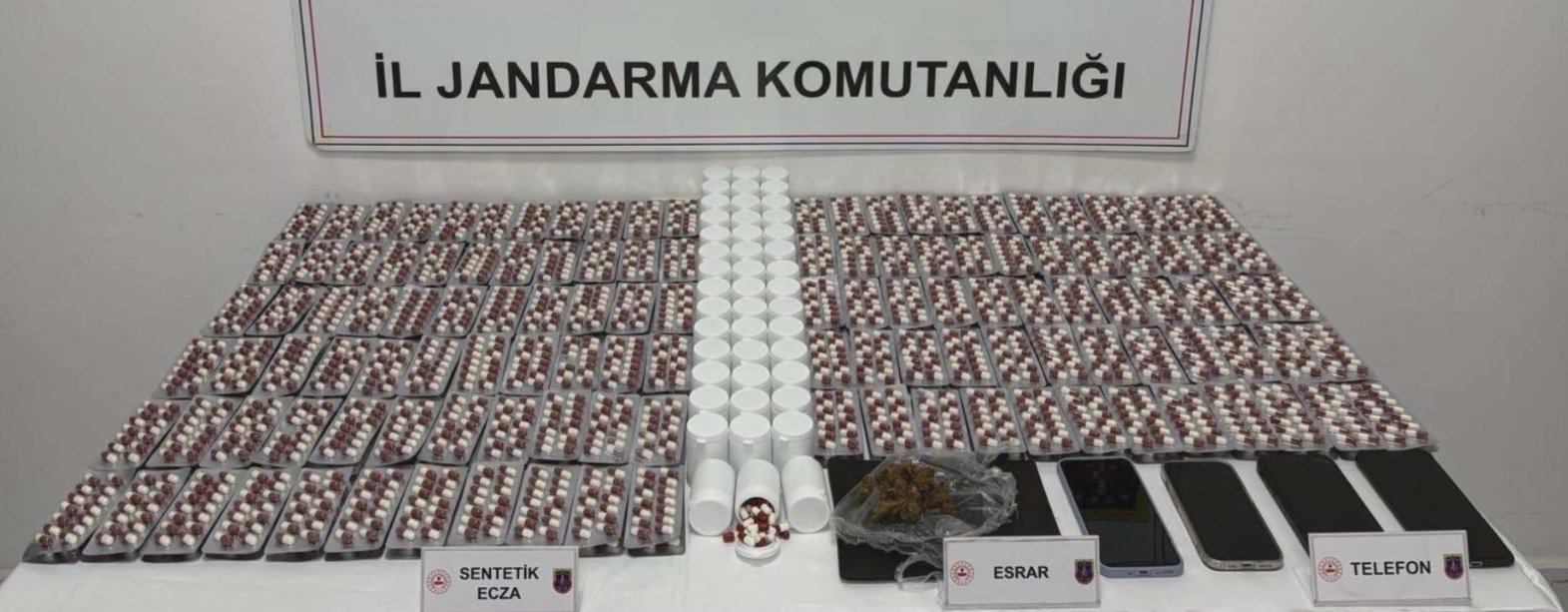Geçerli görselin alternatif metni yok. Dosya adı: uyus1-1.jpg